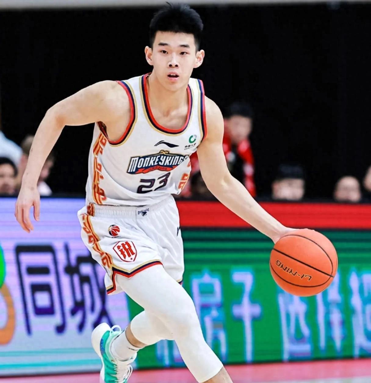 九游体育-林崴31分同曦不敌广东李弘权26分上海胜四川(主角叫李弘的小说)