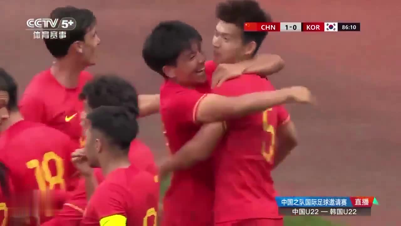 包含被打花了！国足57分钟0-3落后韩国！韩国队角球两连击破门的词条