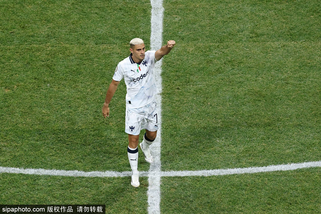 世俱杯-吉拉西梅开二度多特2-1蒙特雷进8强将战皇马(梅西世俱杯数据)