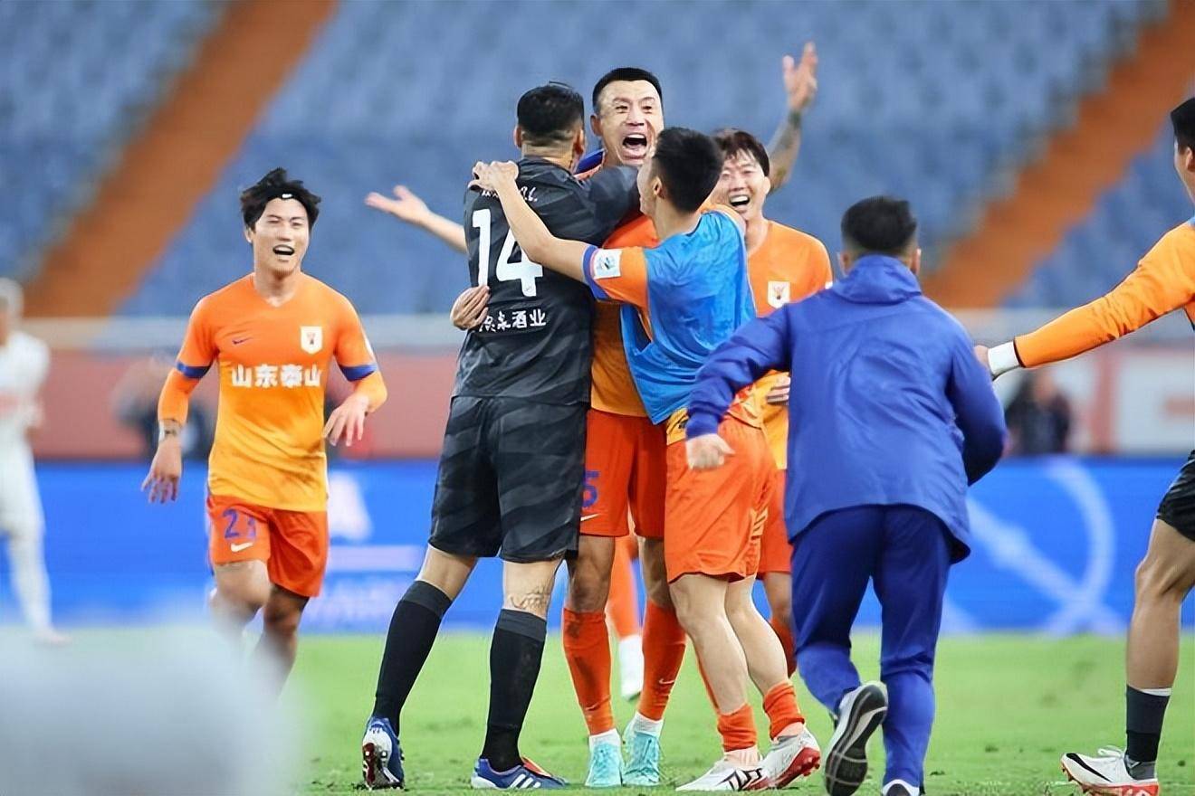 九游体育-山东两支球队主教练位置稳定，夏天将安心备战联赛的简单介绍